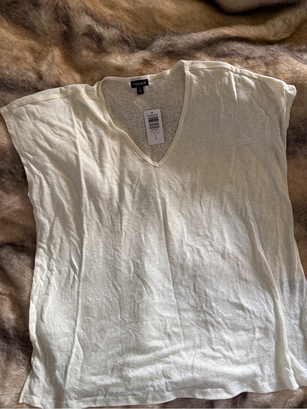 torrid Cream V-Neck Tank Top